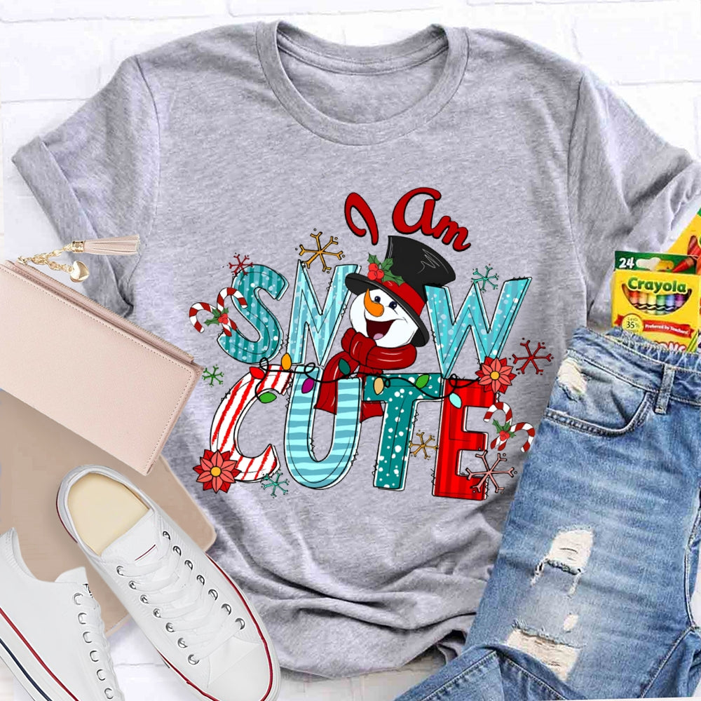 I Am Snow Cute Christmas Lights And Snowmen T-shirt