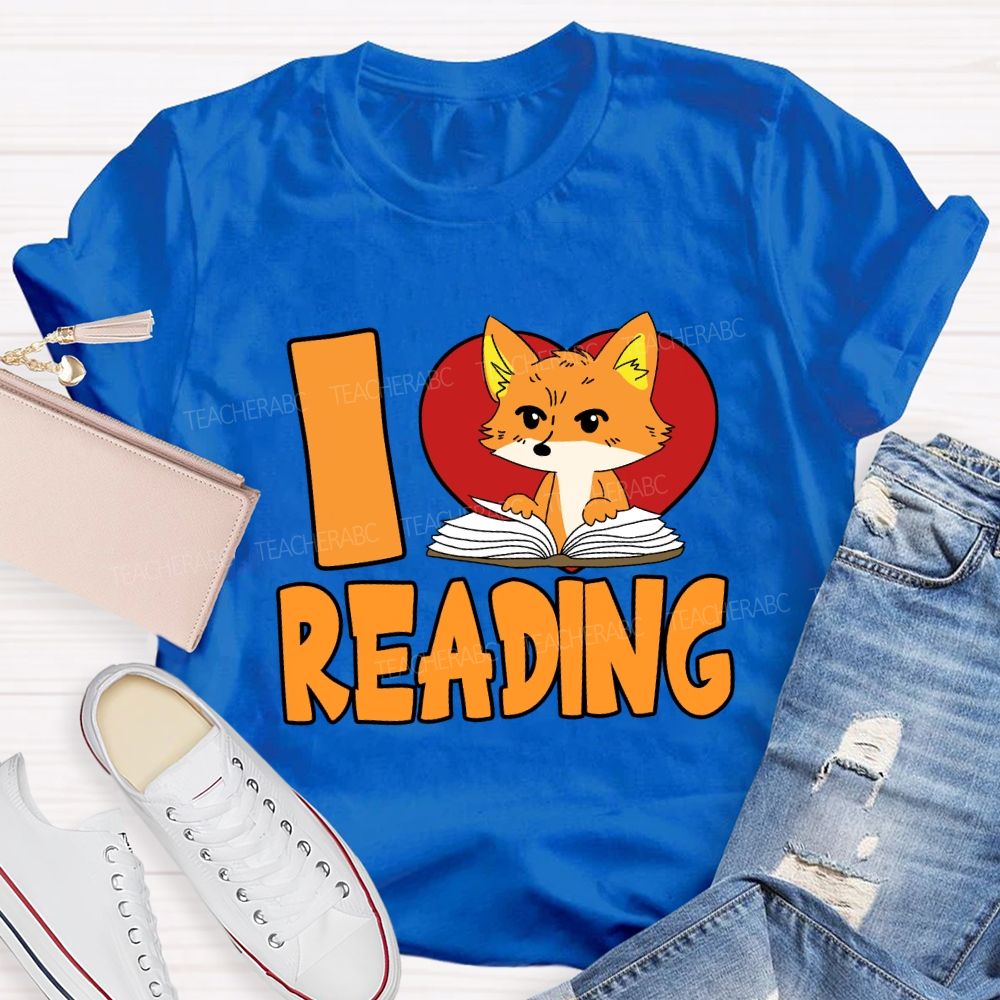I Love Reading With Heart Cute Fox T-Shirt