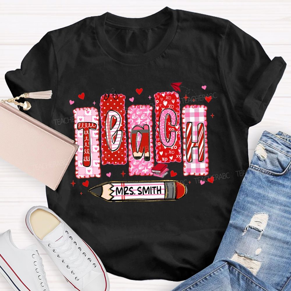 Personalized Name Teach Pink Heart Lettering Print T-shirt