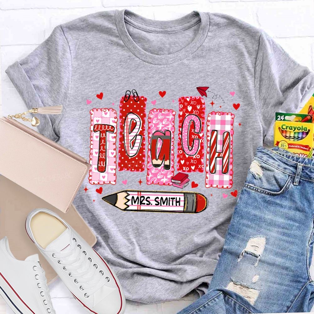 Personalized Name Teach Pink Heart Lettering Print T-shirt