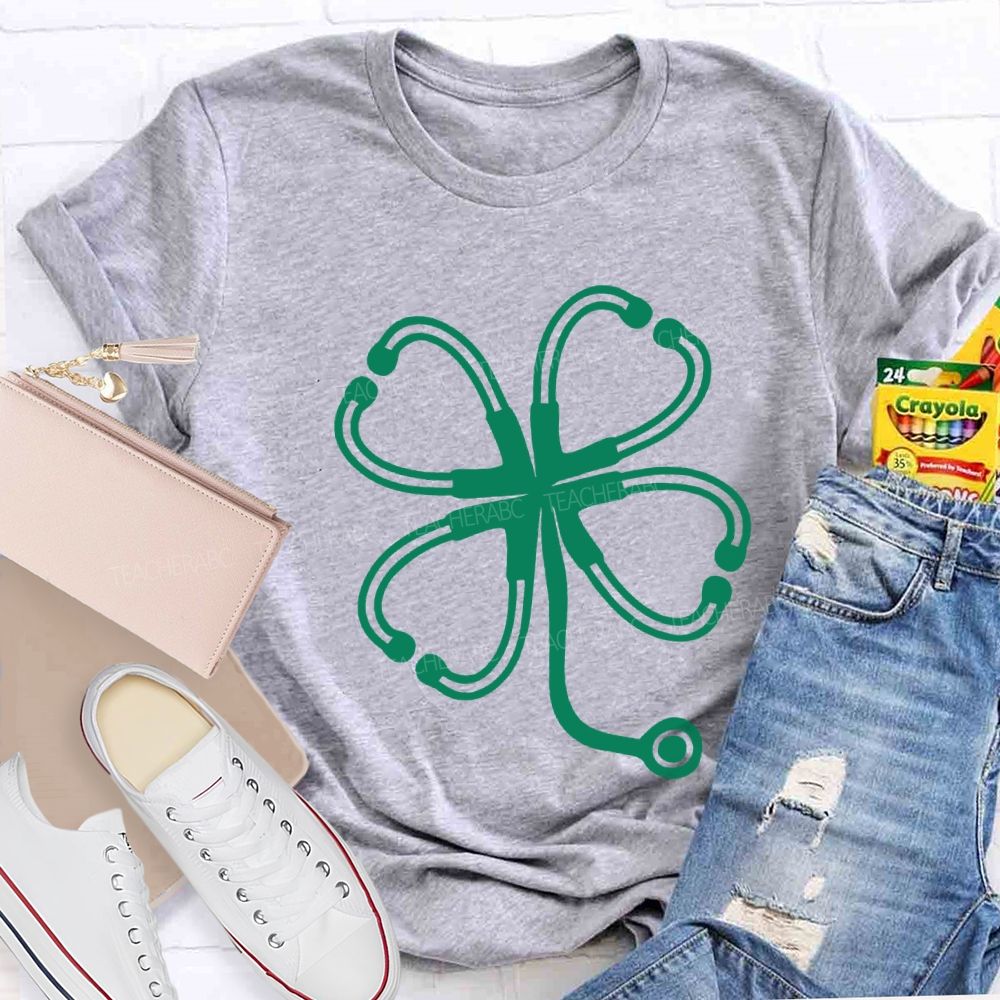 Lucky Clover School Nurse Saint Patrick'S Day T-shirt