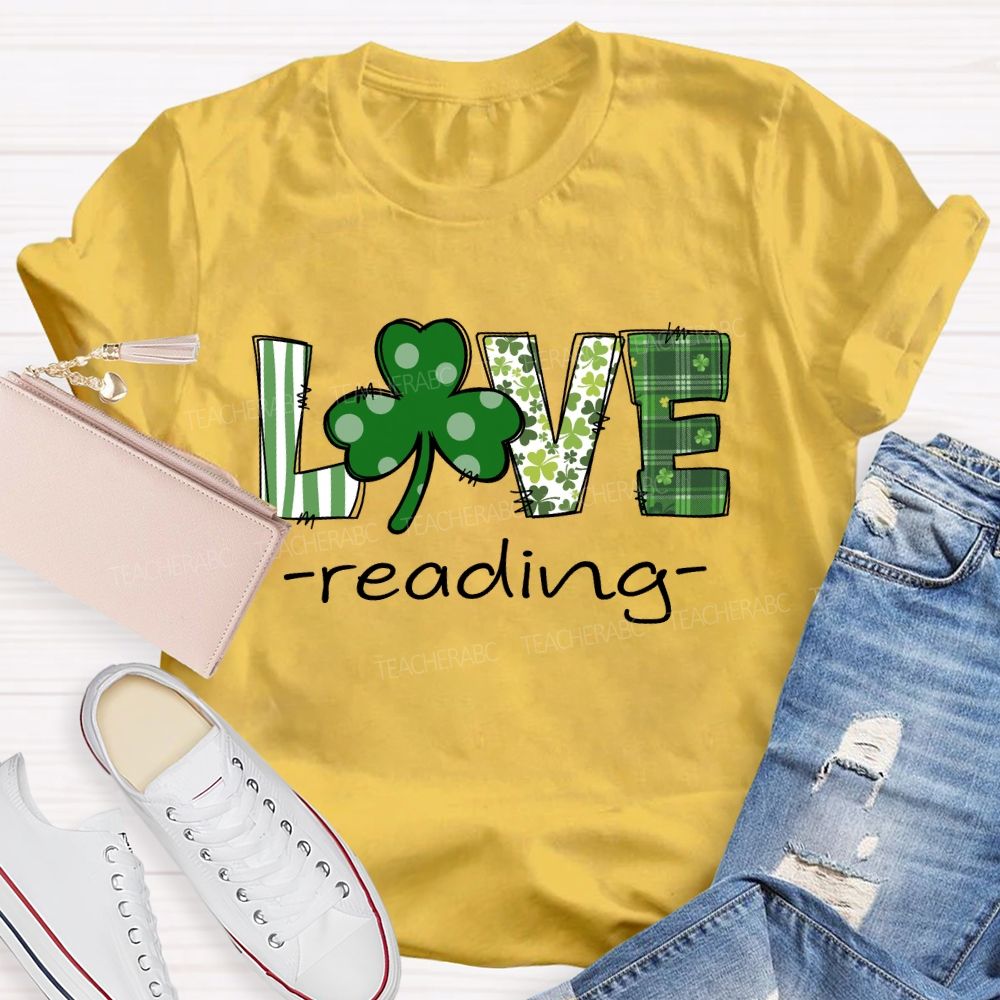 Saint Patrick's Day Love Reading T-shirt