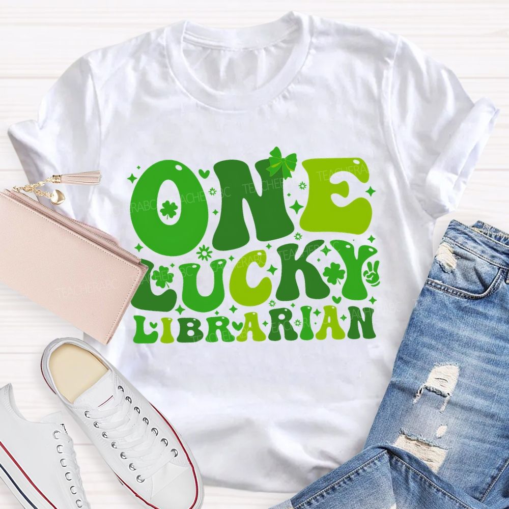 One Lucky Librarian Clover Saint Patrick'S Day T-shirt
