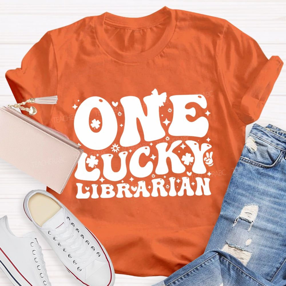 One Lucky Librarian Clover Saint Patrick'S Day T-shirt