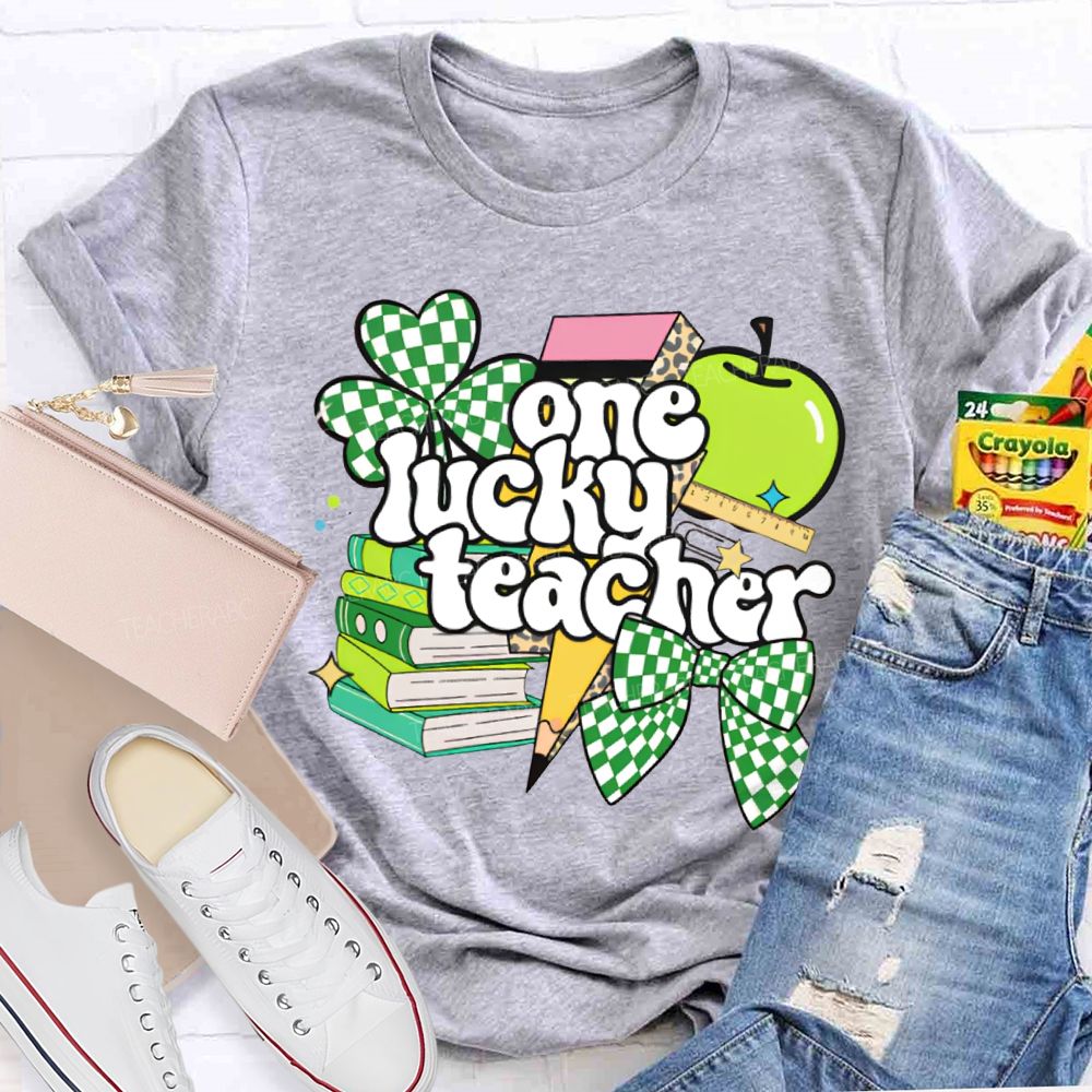 One Lucky Teacher Clover Apples And Books Teacher T-shirt