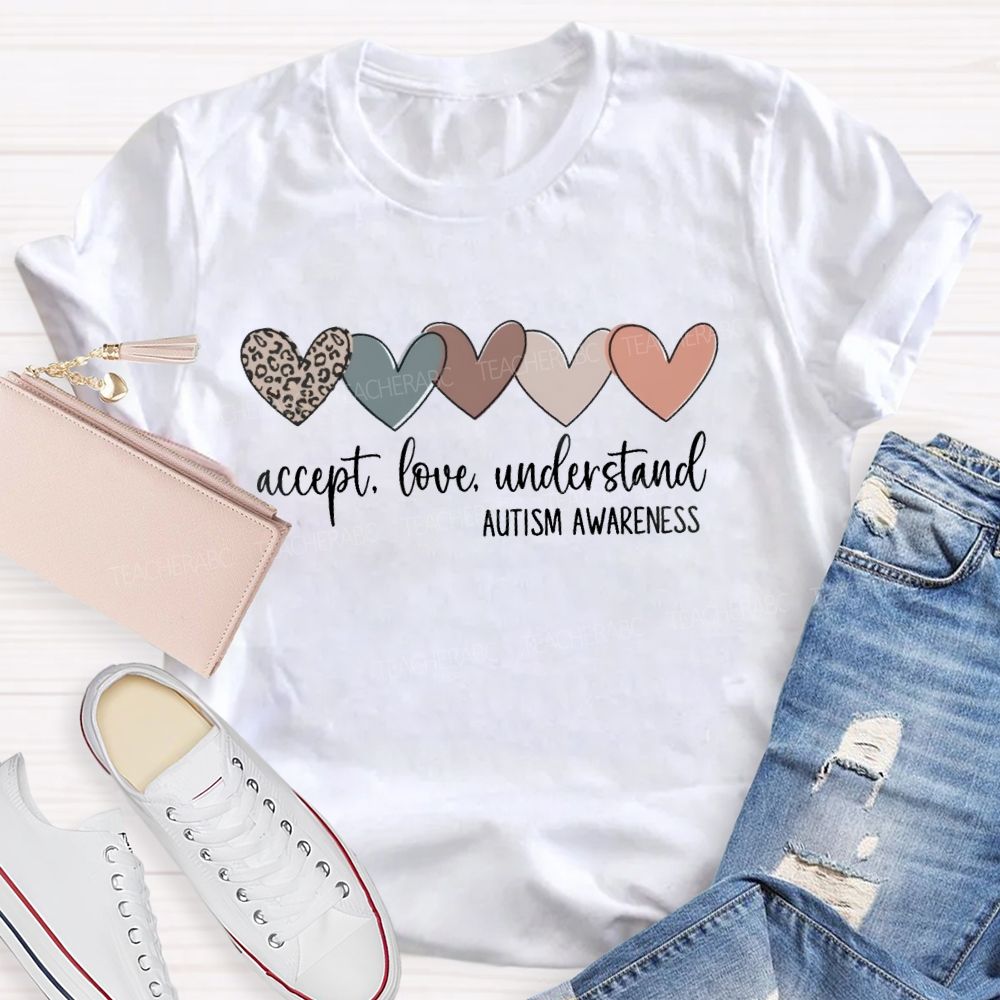 Accept Love Understand Autism Awareness Leopard Heart Teacher T-Shirt