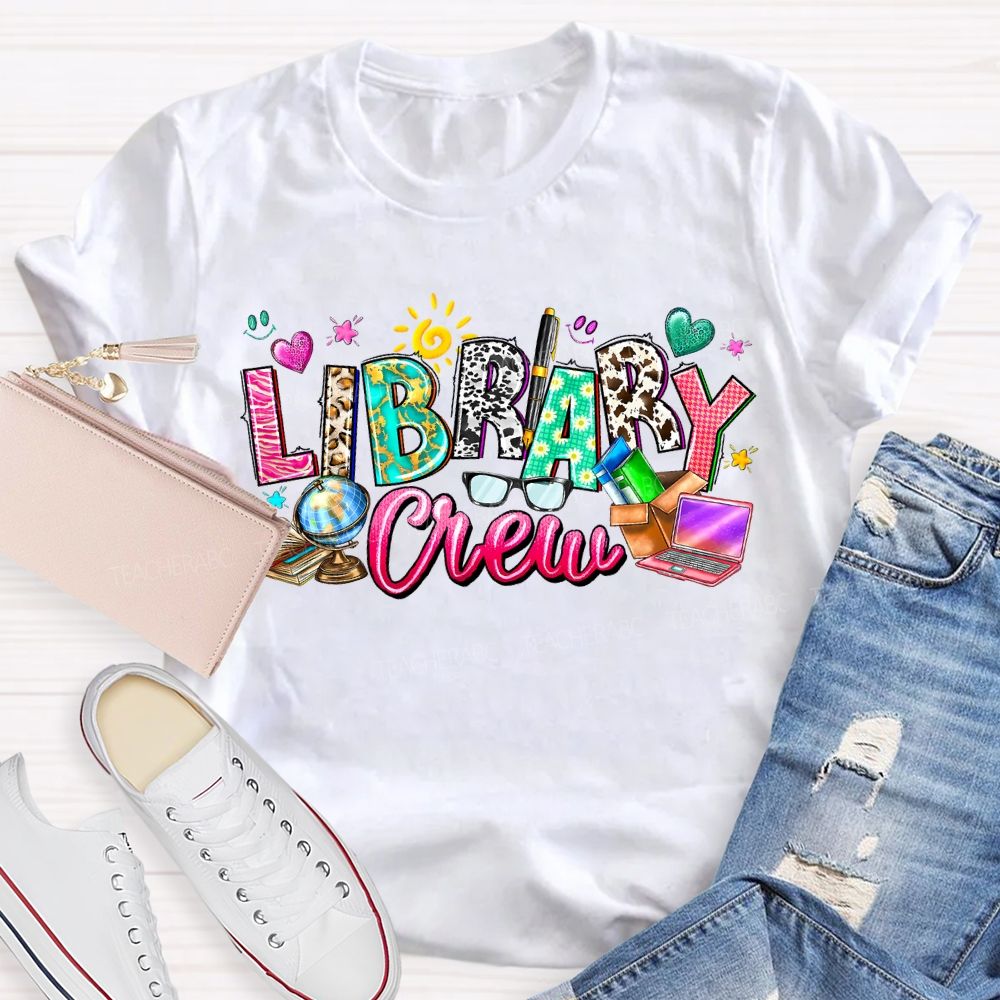 Library Crew Colored Fonts And Colored Hearts T-shirt