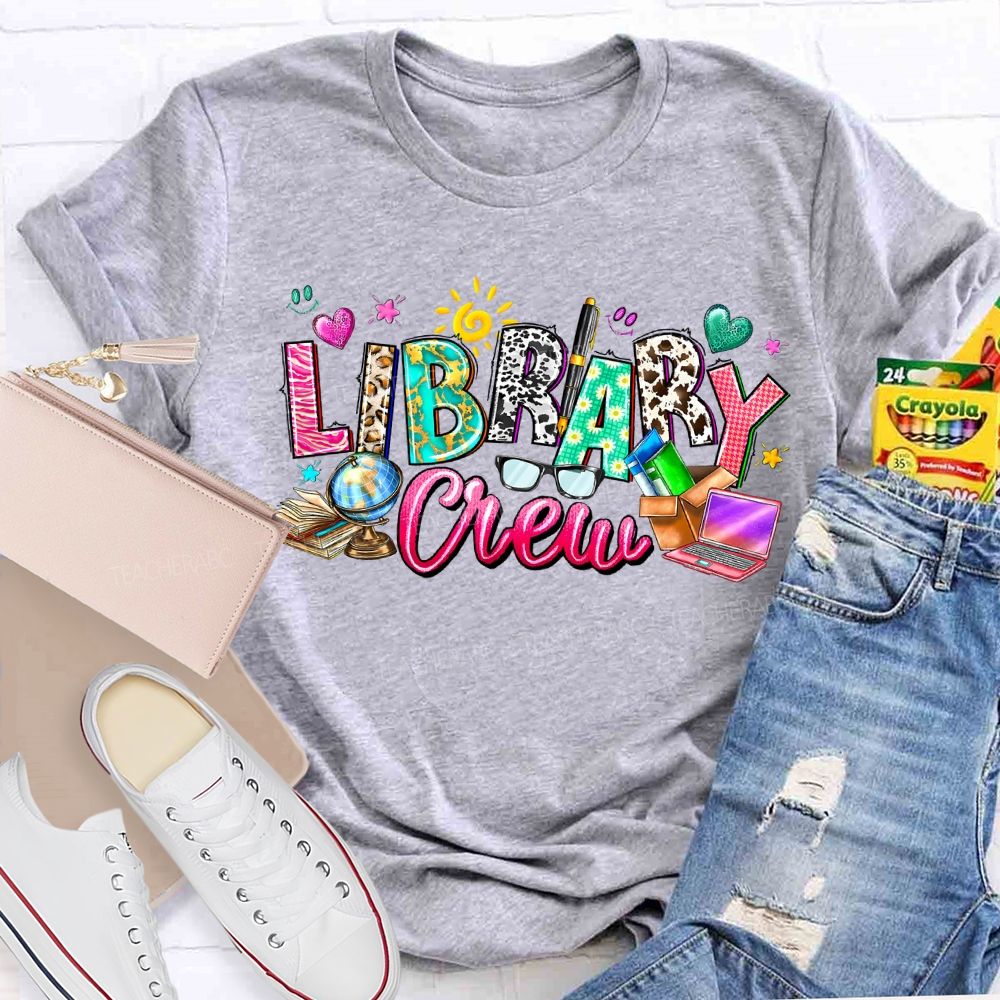 Library Crew Colored Fonts And Colored Hearts T-shirt