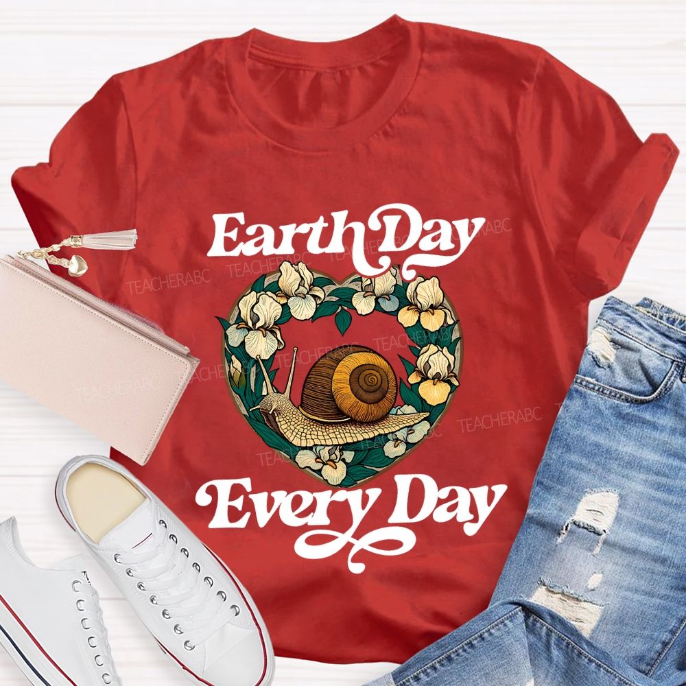 Earth Day Every Day Snail Print T-shirt