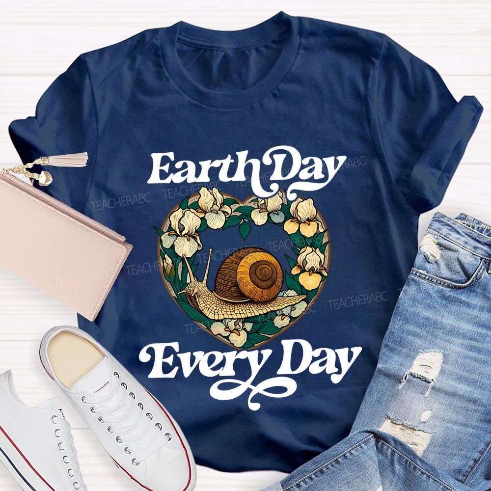 Earth Day Every Day Snail Print T-shirt
