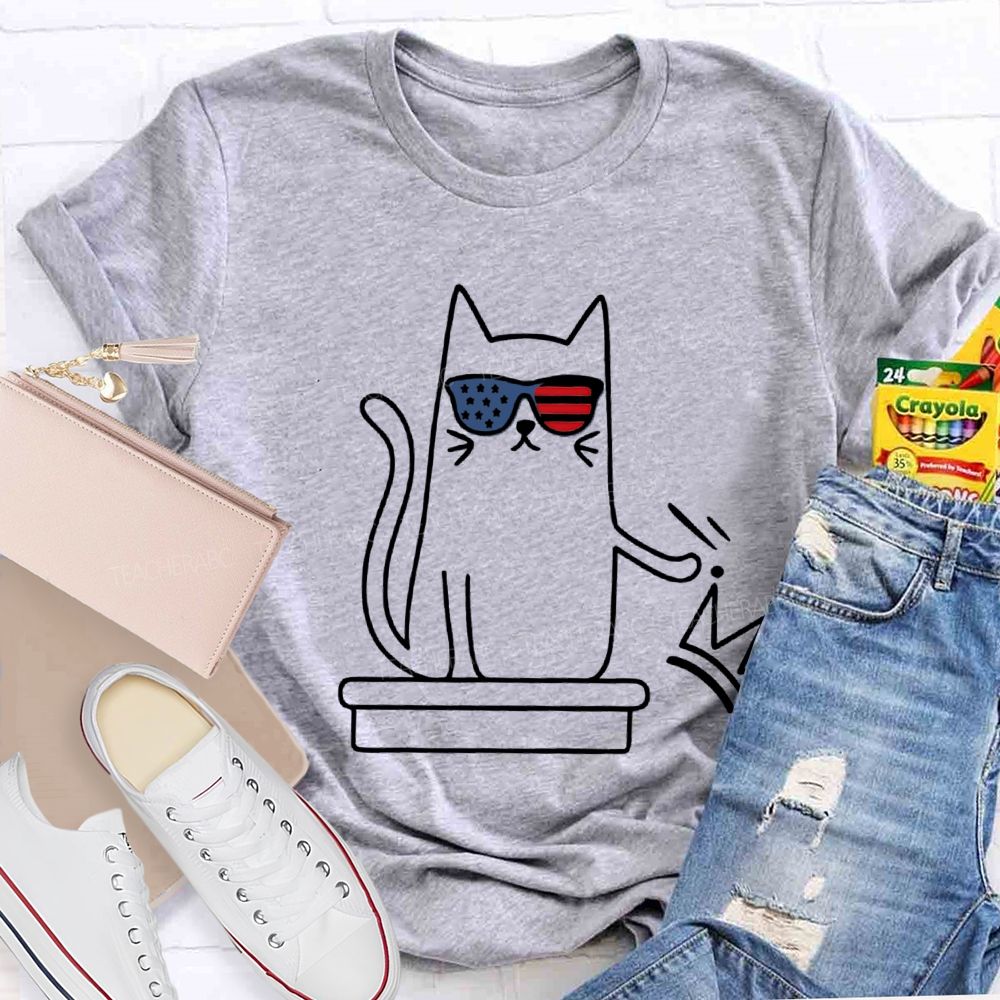 No Kings In America Cute Cat T-shirt