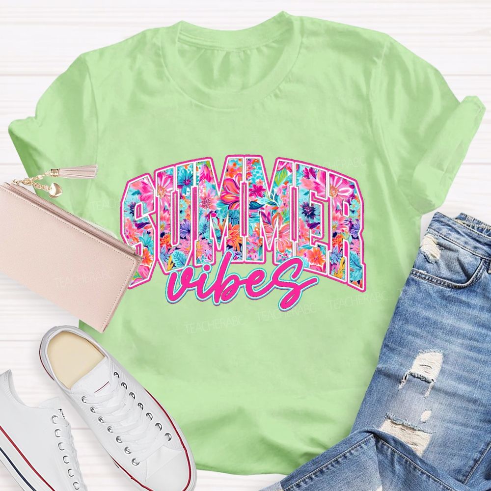 Summer Vibes Fancy Fonts Teacher T-shirt