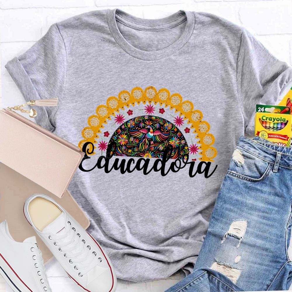 Educadora  Teacher T-shirt