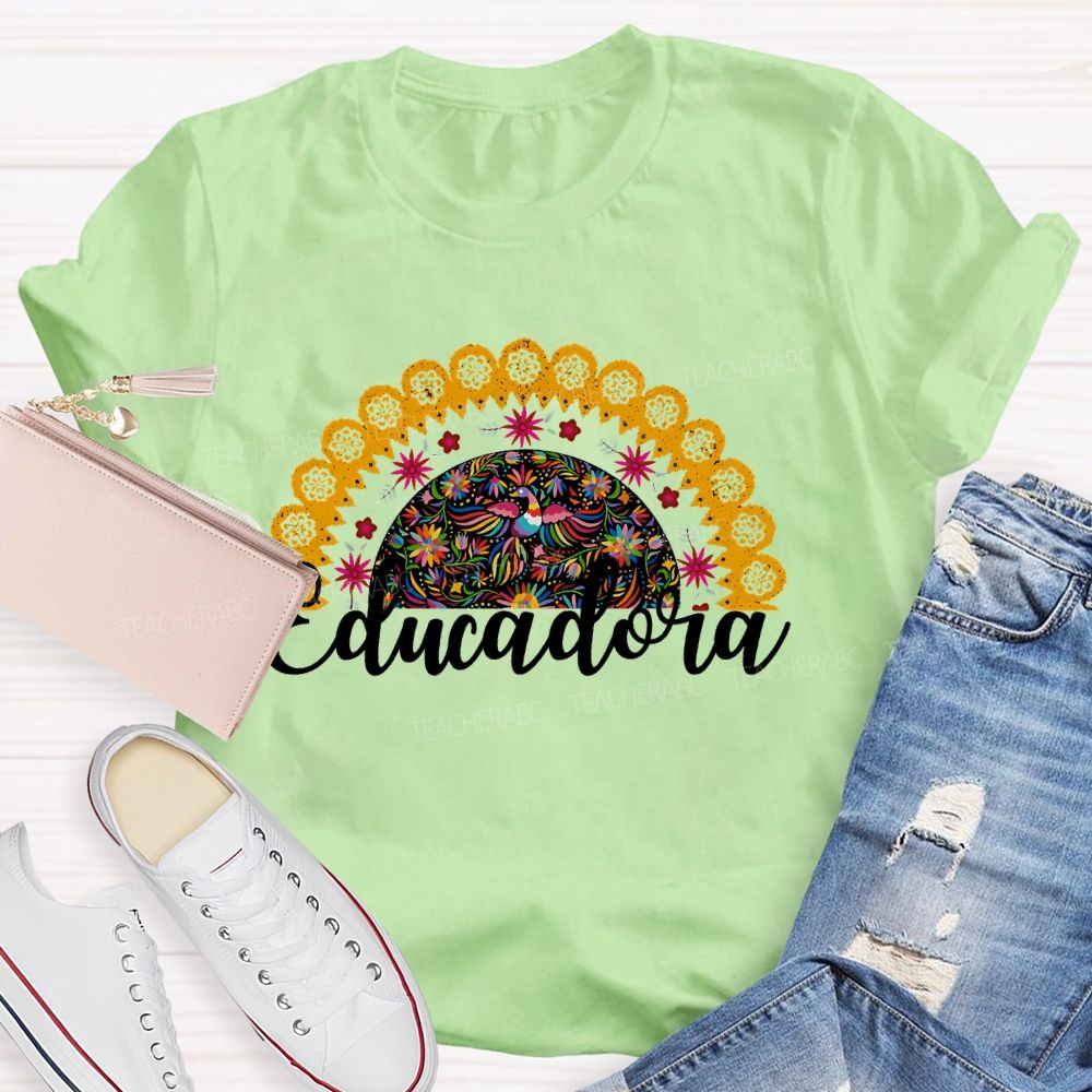 Educadora  Teacher T-shirt