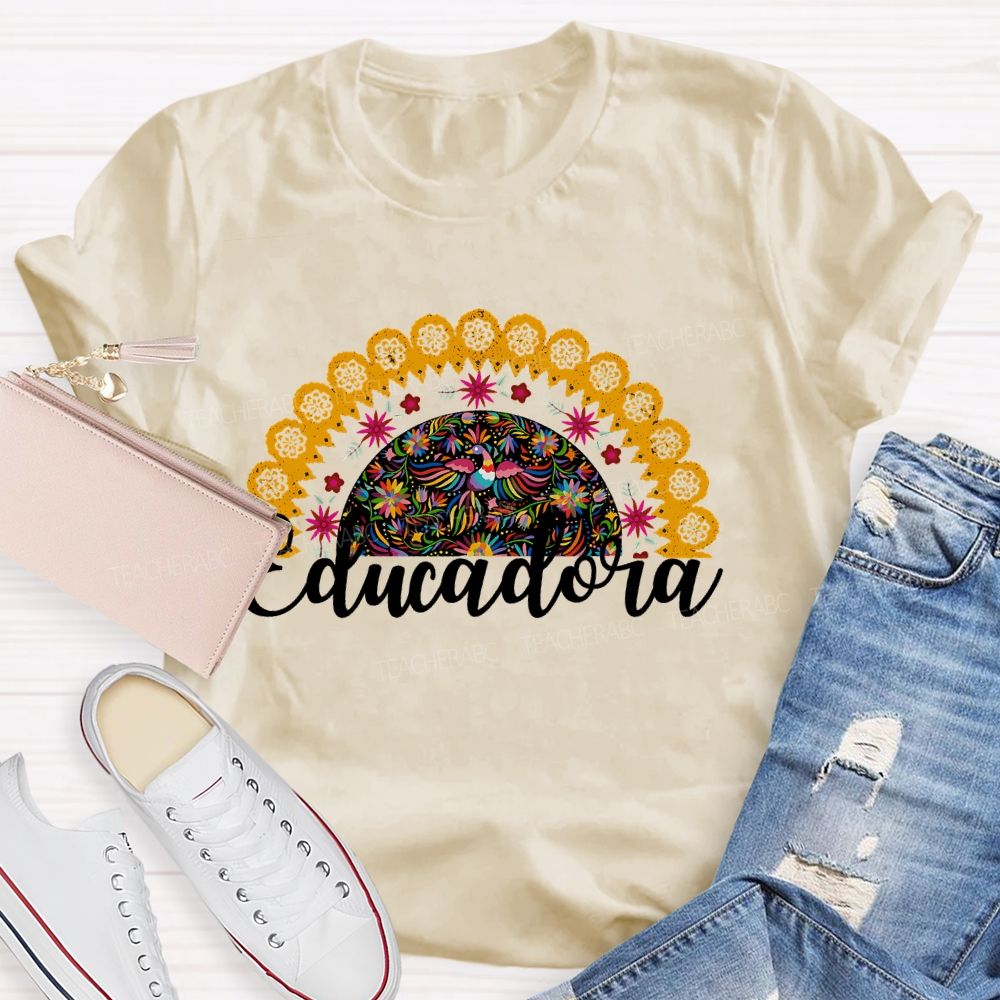 Educadora  Teacher T-shirt