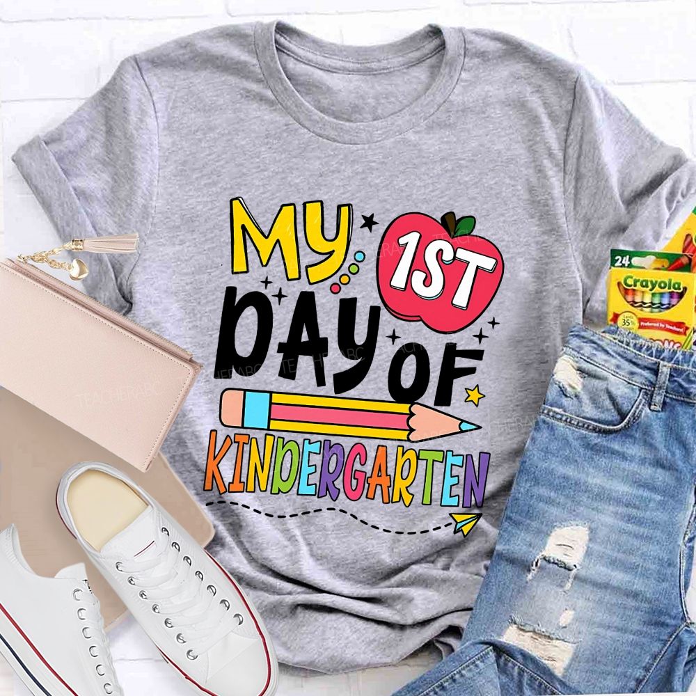Personalized Grade My 1st Day Of Kindergarten Teacher T-shirt