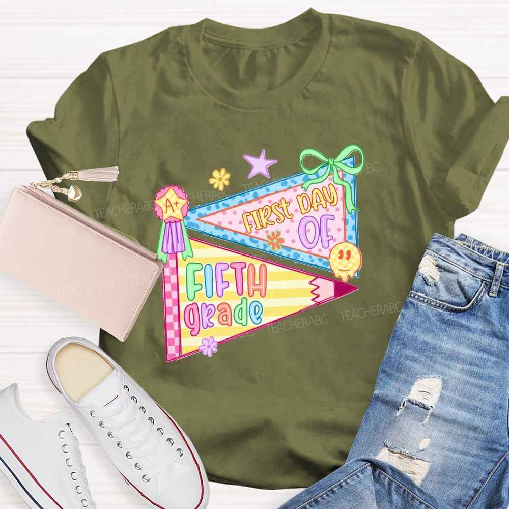 Personalized Grade First Day Of School Pink Vibe  Teacher T-shirt