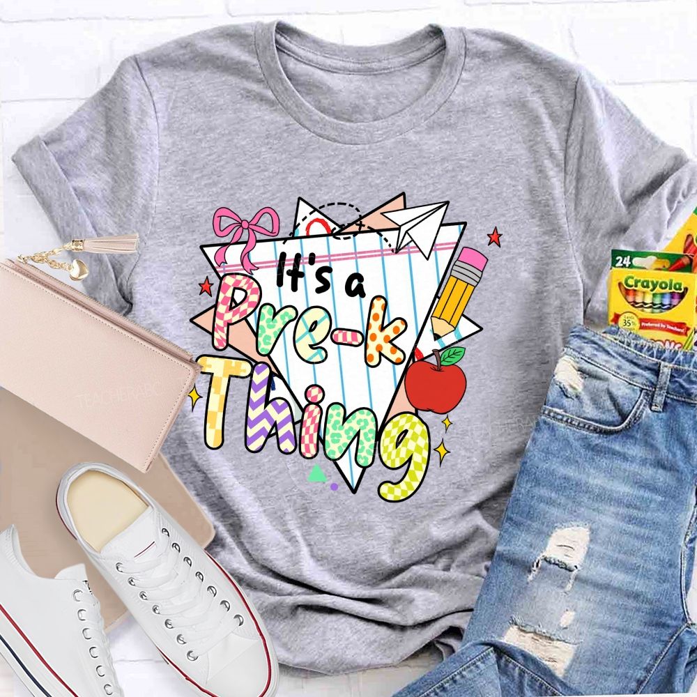 Personalized Grade It‘s A Pre-K Thing Teacher Apple T-Shirt