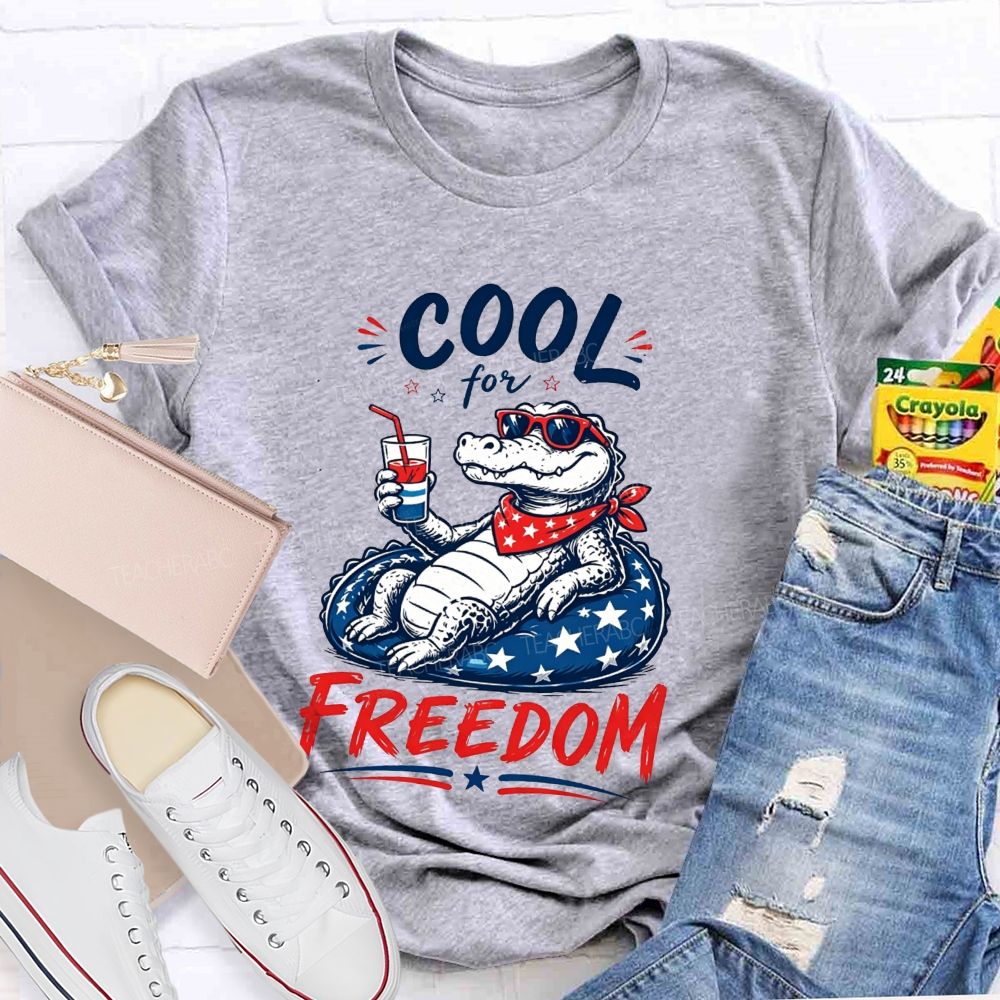 Cool For Freedom Patriotic Alligator Float Drink T-shirt