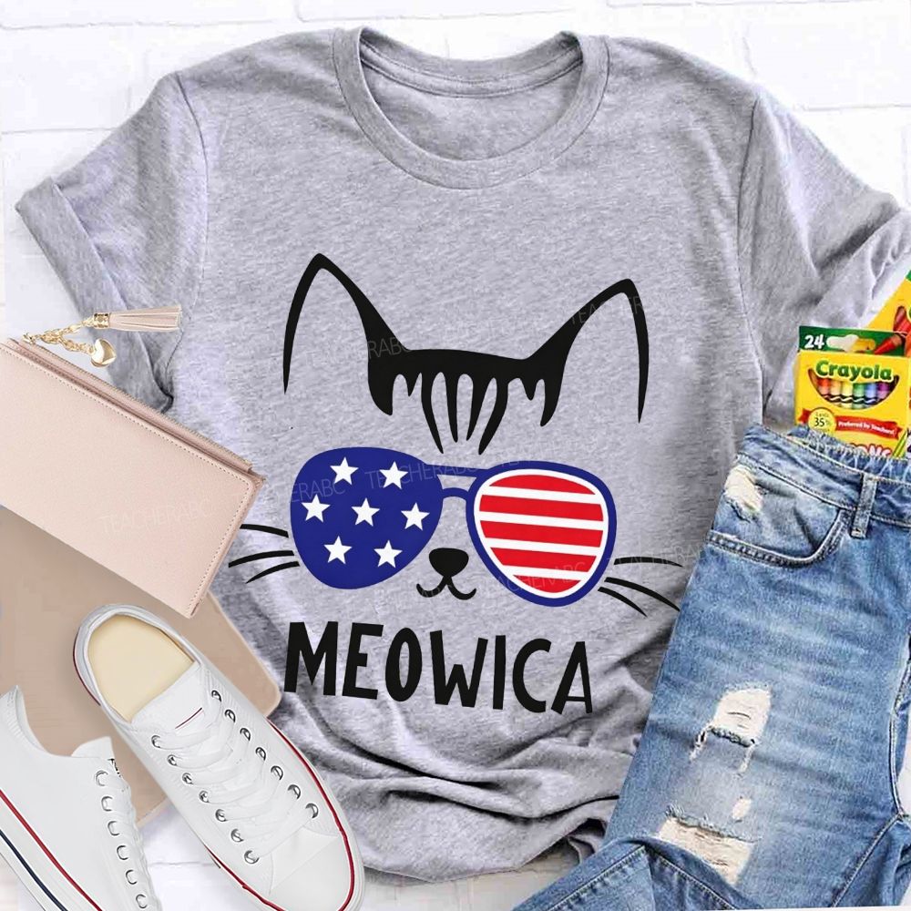 This Patriotic Cat Is Repping Meowica In Style Teacher T-shirt