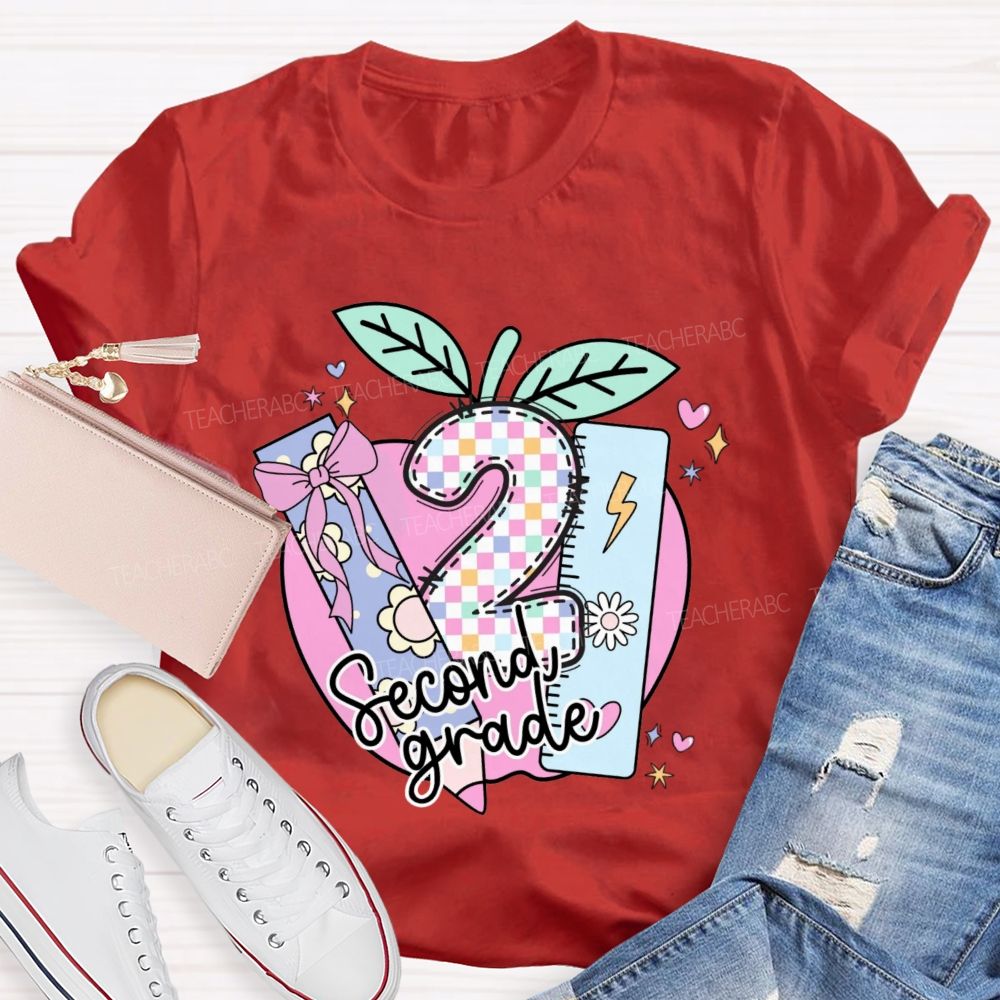 Personalized Grade Pink Apple And Colorful Plaid Print Teacher T-Shirt