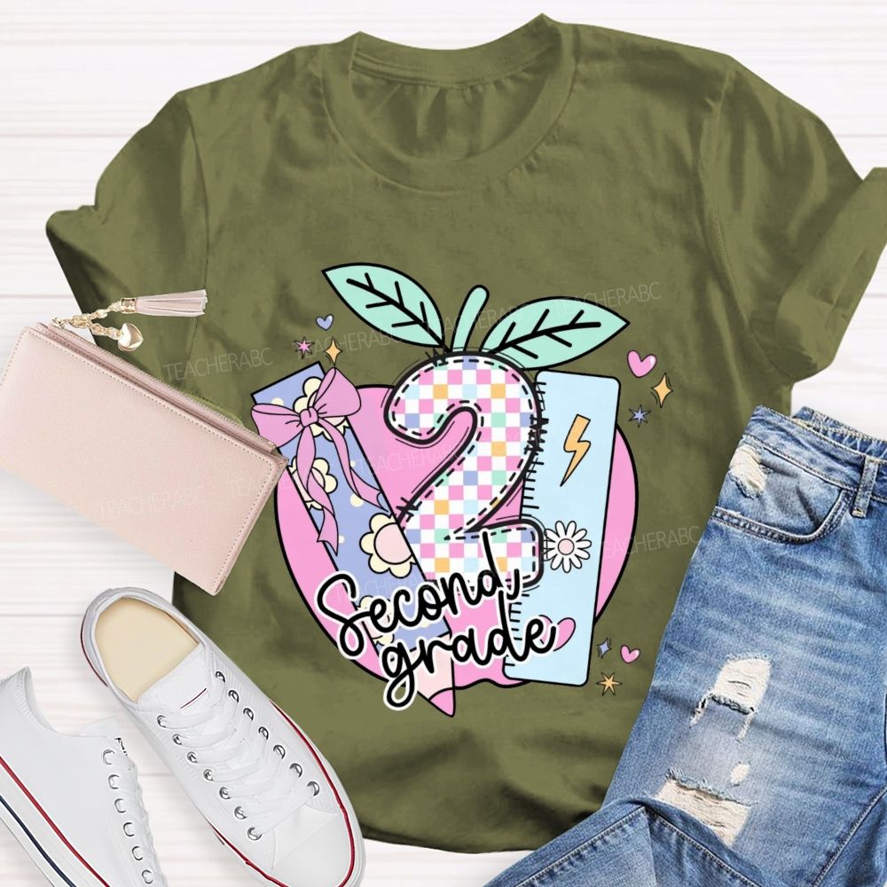 Personalized Grade Pink Apple And Colorful Plaid Print Teacher T-Shirt