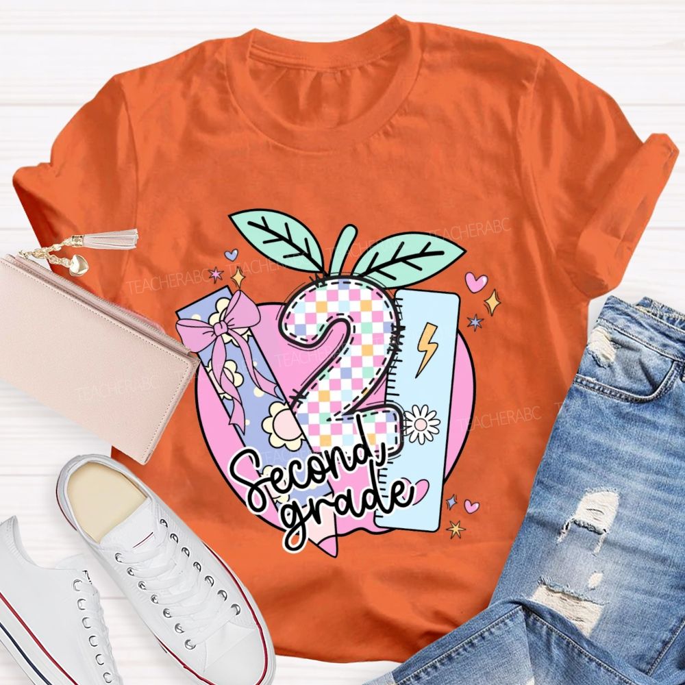Personalized Grade Pink Apple And Colorful Plaid Print Teacher T-Shirt