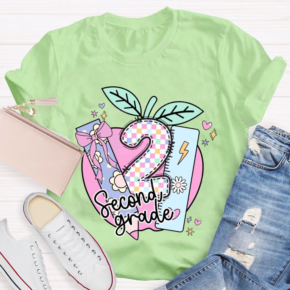 Personalized Grade Pink Apple And Colorful Plaid Print Teacher T-Shirt