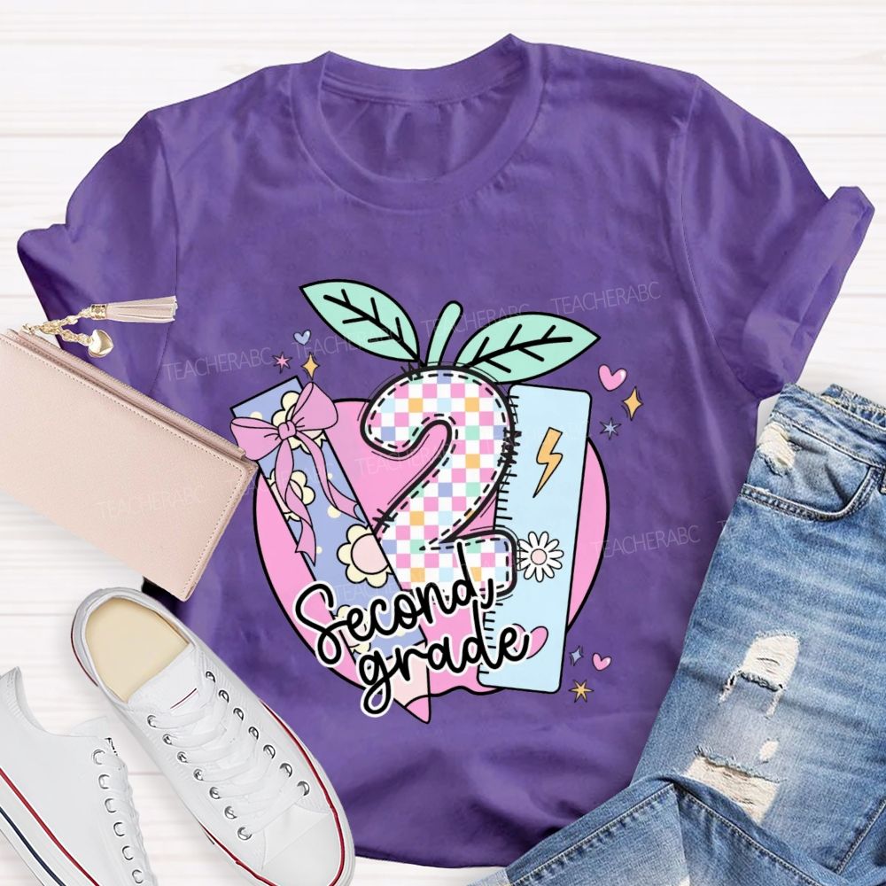 Personalized Grade Pink Apple And Colorful Plaid Print Teacher T-Shirt