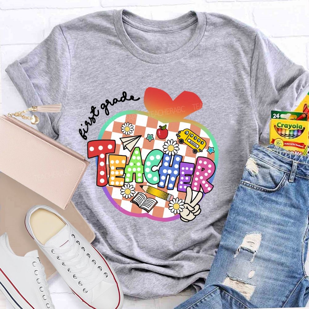Personalized Grade Colorful Checkered Apple Teacher T-Shirt