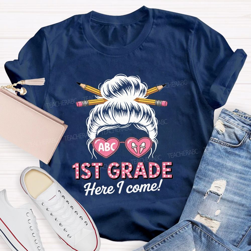 Personalized Grade 1st Grade Here I Come Heart Glasses Teacher T-shirt