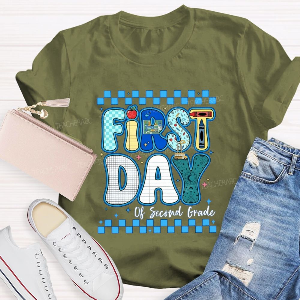 Personalized Grade First Day Of Second Grade Teacher T-shirt