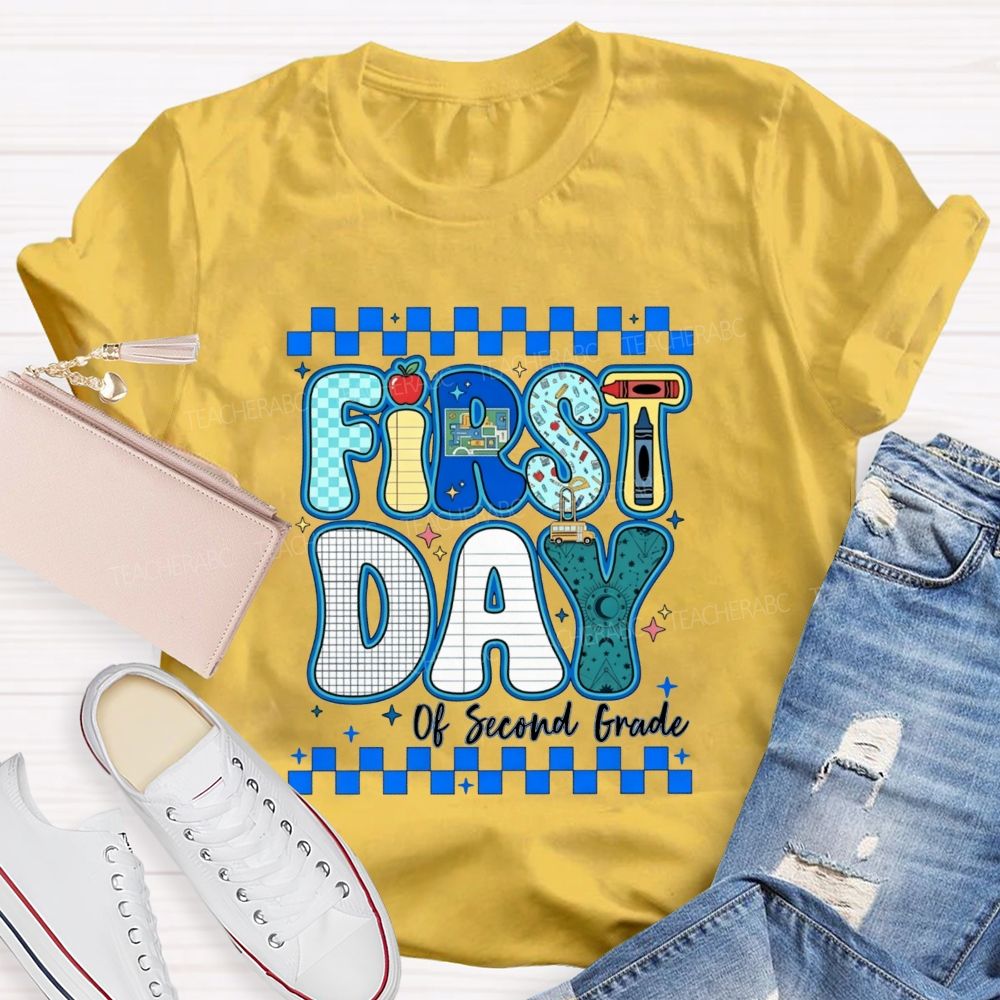 Personalized Grade First Day Of Second Grade Teacher T-shirt