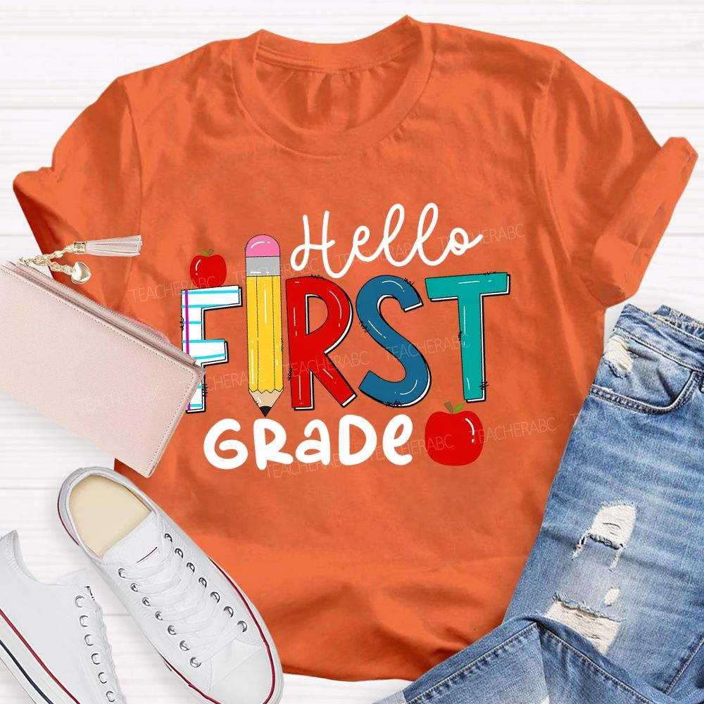 Personalized Grade Hello First Grade Apple Back To School Teacher T-Shirt