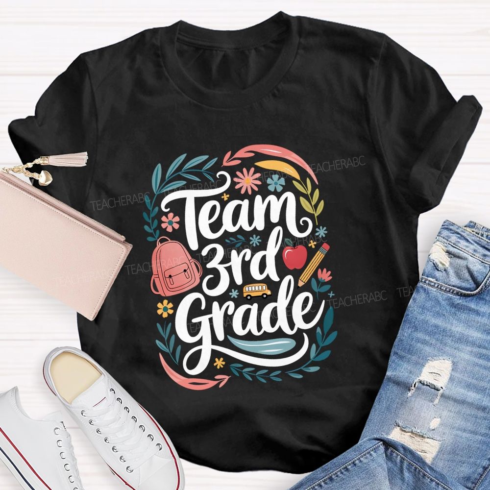 Personalized Grade Team 3rd Grade Floral Teacher Vibes T-shirt