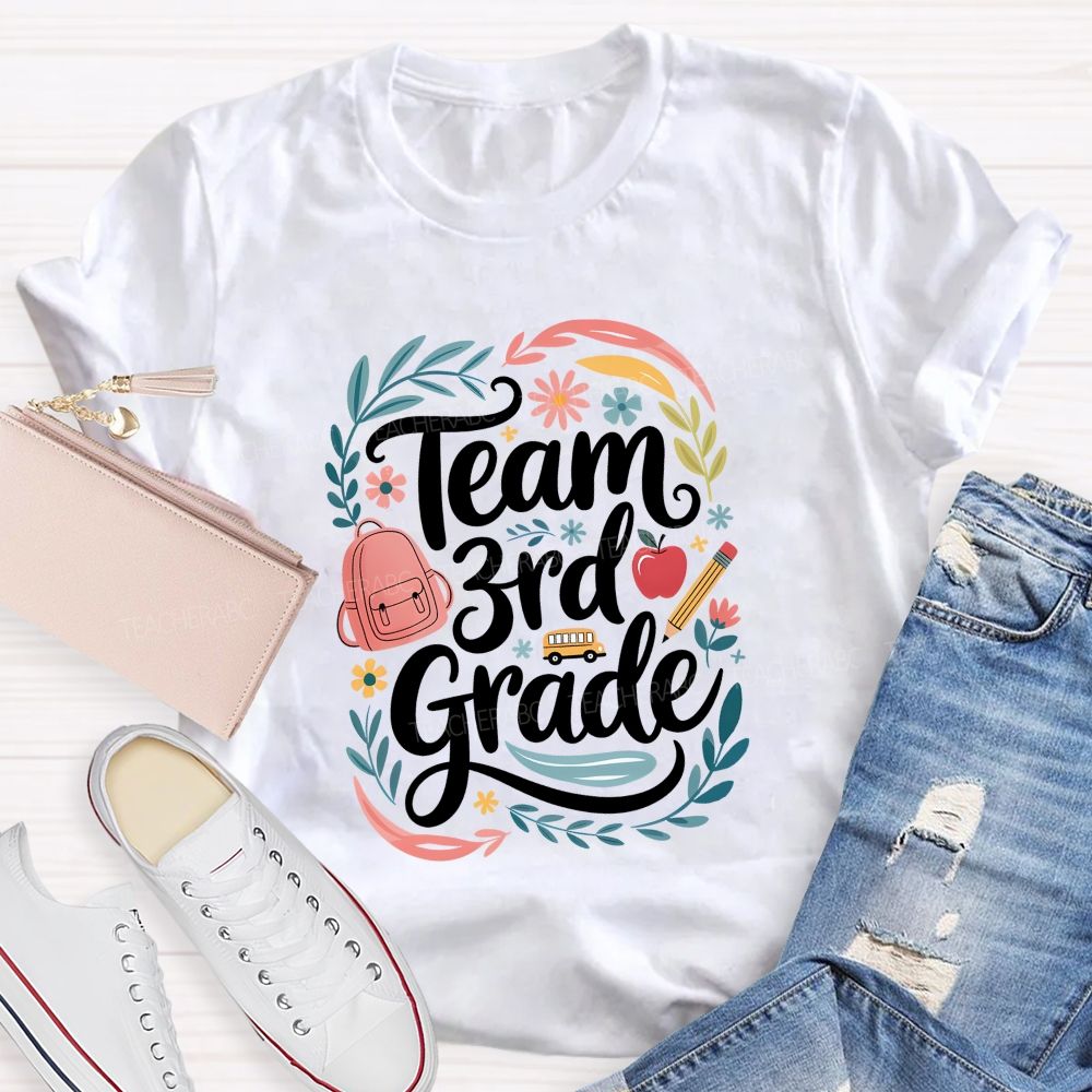 Personalized Grade Team 3rd Grade Floral Teacher Vibes T-shirt