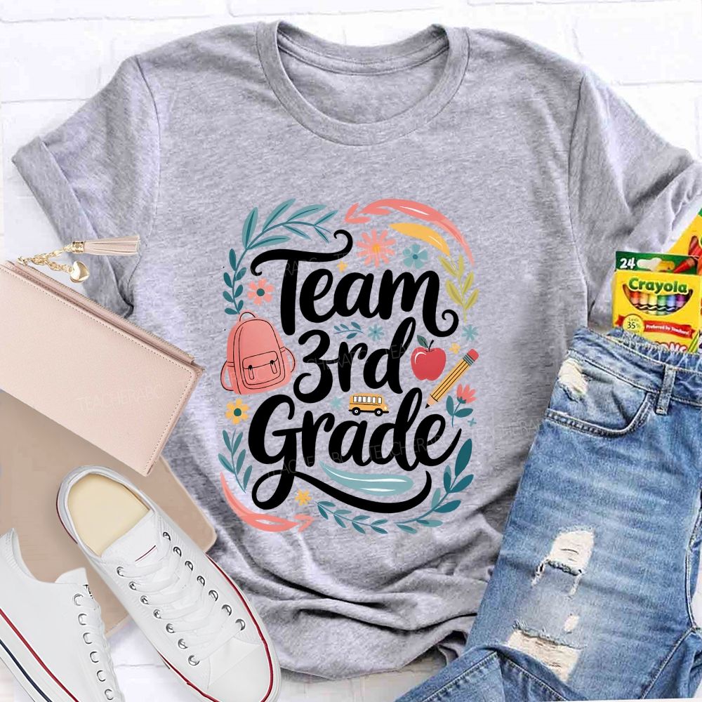 Personalized Grade Team 3rd Grade Floral Teacher Vibes T-shirt