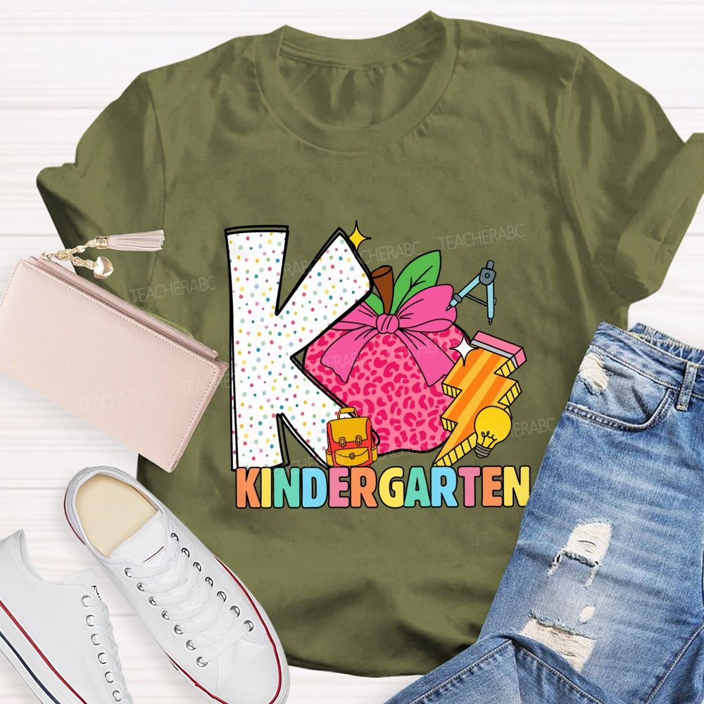 Personalized Grade Pink Leopard Apple Back To School Teacher T-Shirt