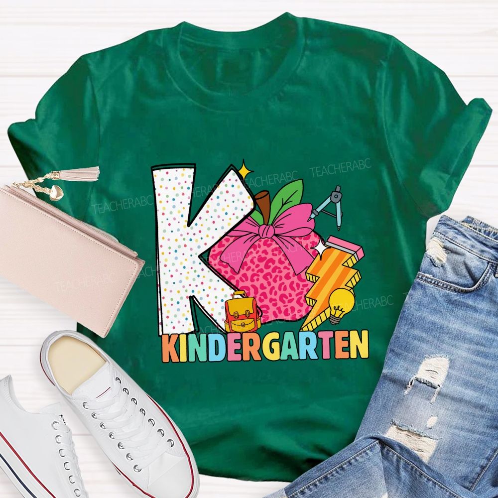 Personalized Grade Pink Leopard Apple Back To School Teacher T-Shirt