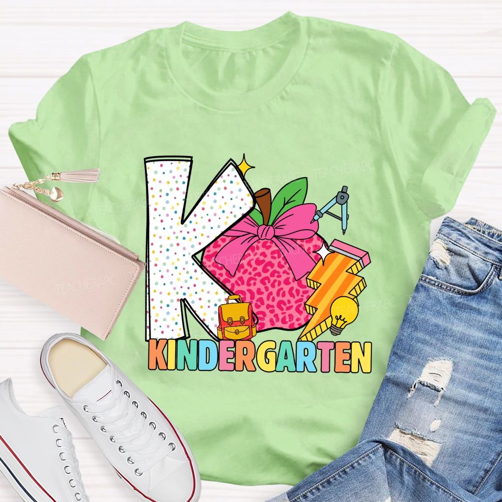 Personalized Grade Pink Leopard Apple Back To School Teacher T-Shirt