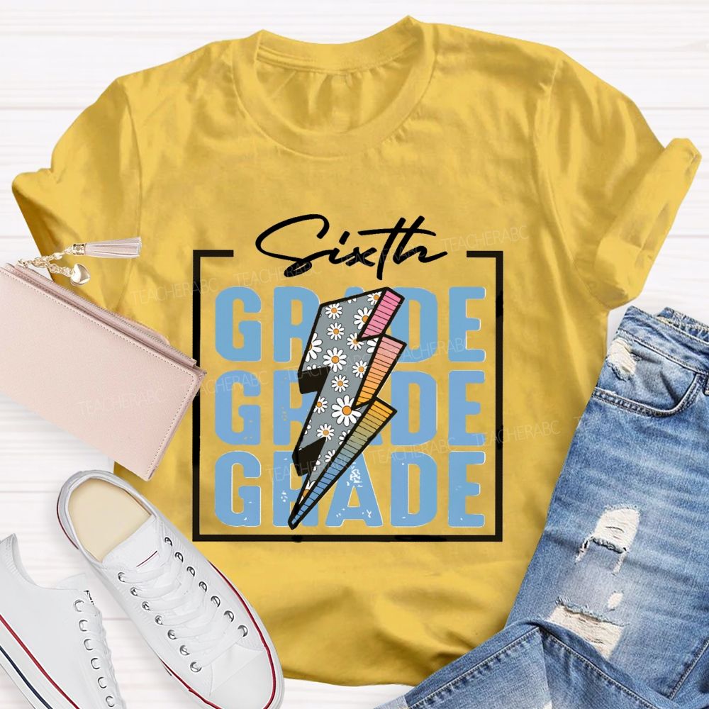 Personalized Grade Colorful Letters Daisy Printed Teacher T-Shirt