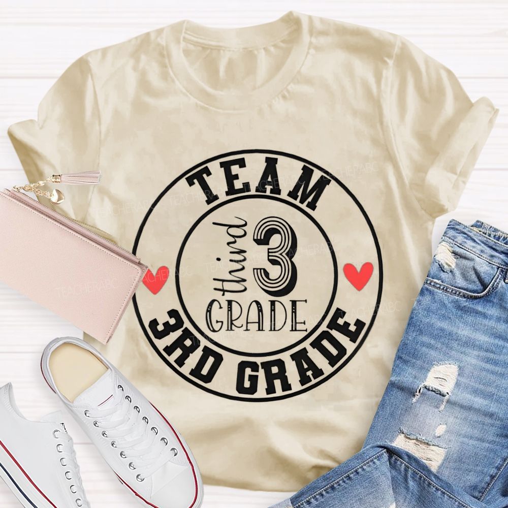 Personalized Grade 3rd Grade Team Herat Teacher T-Shirt