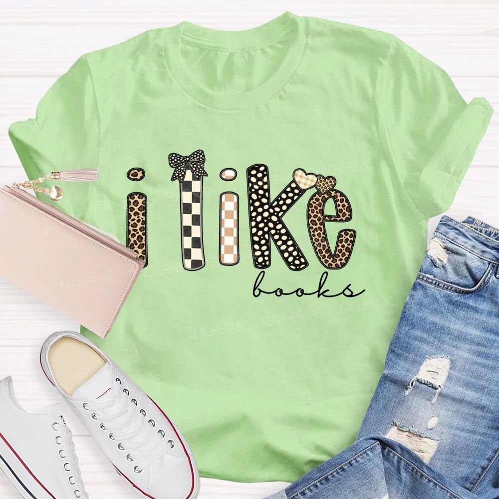 I Like Books Leopard Checkered Gingham Bow Heart Book Lover Teacher T-shirt