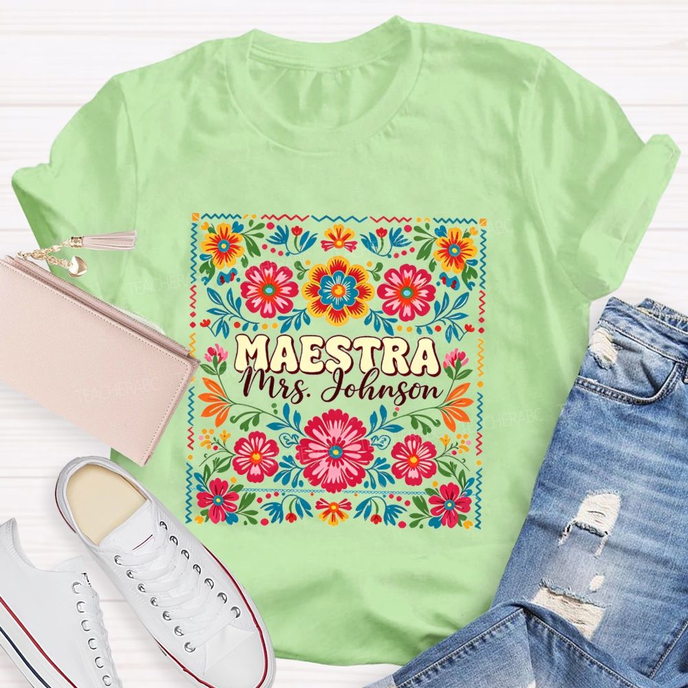 Personalized Name Bilingual Teacher Vintage Floral Teacher T-shirt