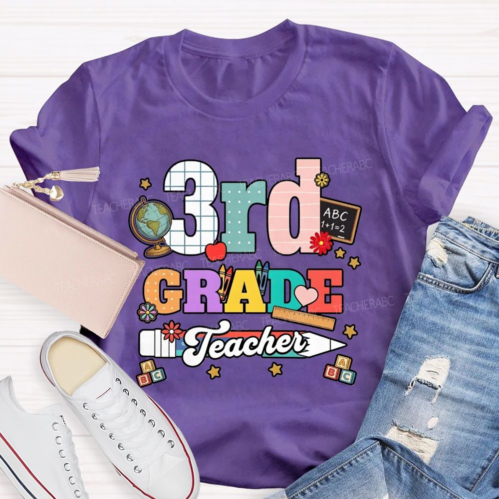 Personalized Grade 3rd Grade Teacher Globe Chalkboard Apple Teacher T-shirt