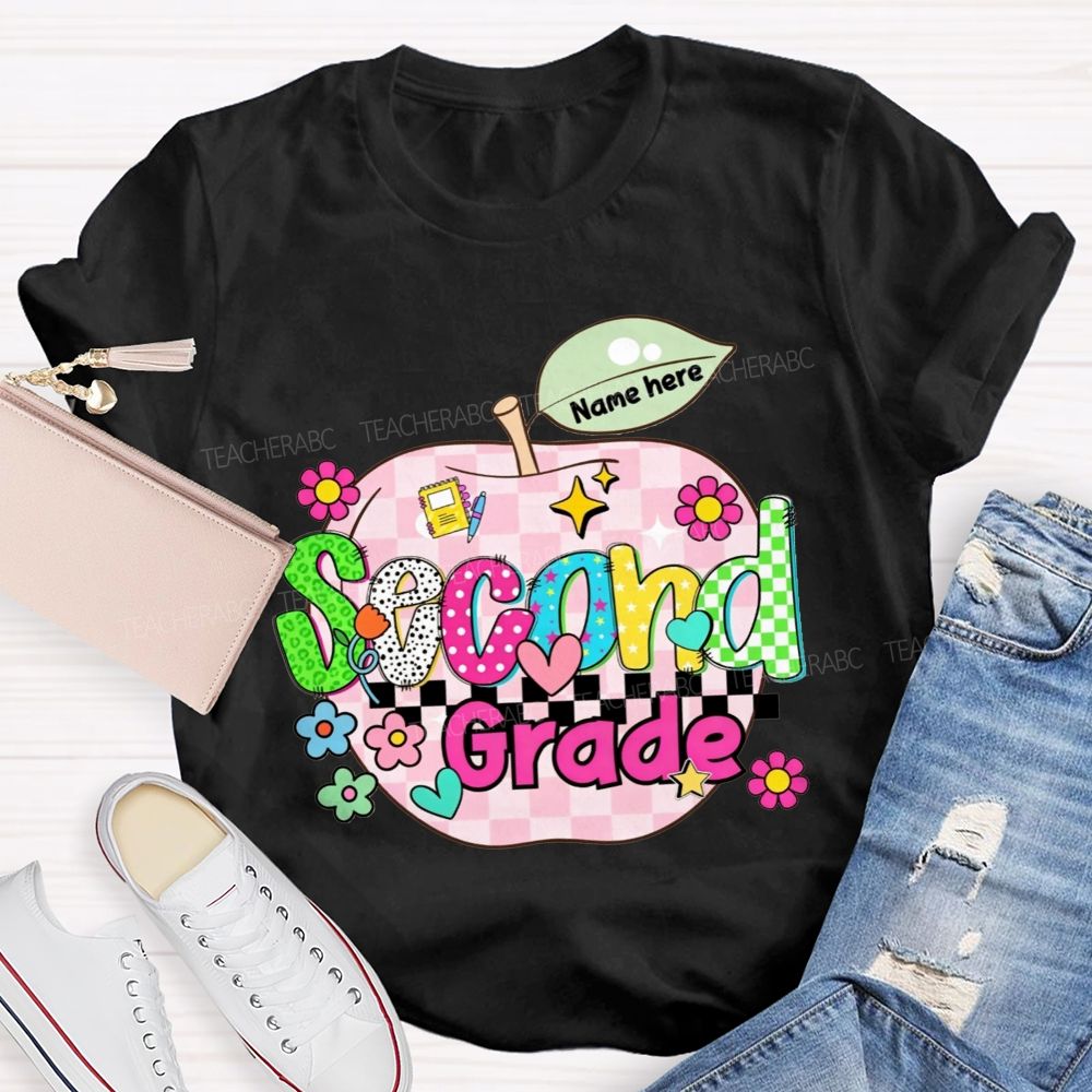 Personalized Name And Grade Pink Check Apple Teacher T-shirt