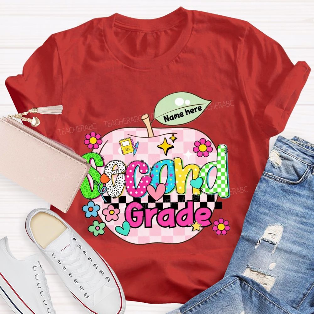 Personalized Name And Grade Pink Check Apple Teacher T-shirt
