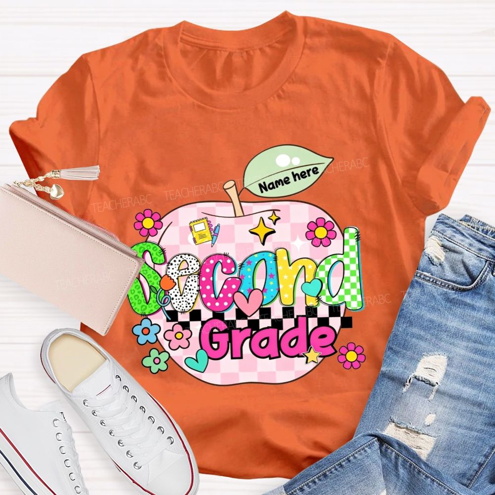 Personalized Name And Grade Pink Check Apple Teacher T-shirt