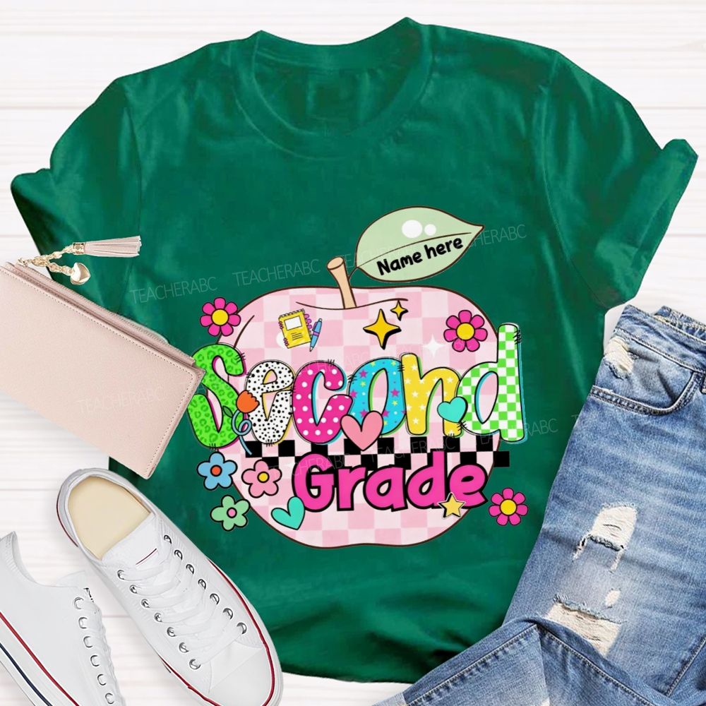 Personalized Name And Grade Pink Check Apple Teacher T-shirt