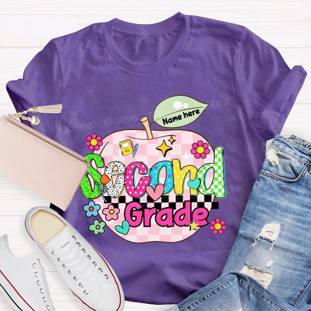 Personalized Name And Grade Pink Check Apple Teacher T-shirt